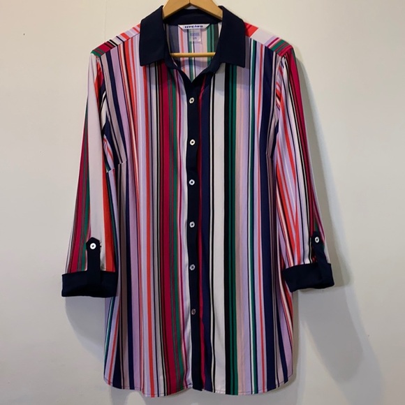 Size Large - Spring Shirt Bundle of 4 - Picture 2 of 13